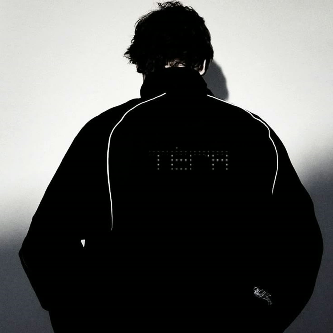 TÉRA v1 7x7 - bordado no casaco